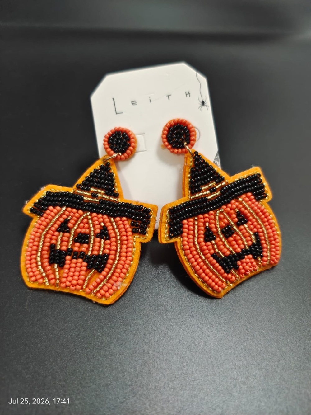 NWT Leith Orange & Black Beaded Pumpkin Earrings, Halloween Fun, Stud Closure - Picture 2 of 2